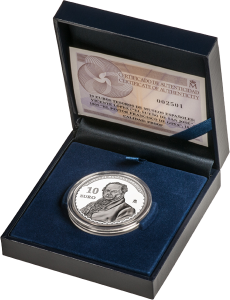 10-Euro-silver-coin-Vicente-Lopez---case